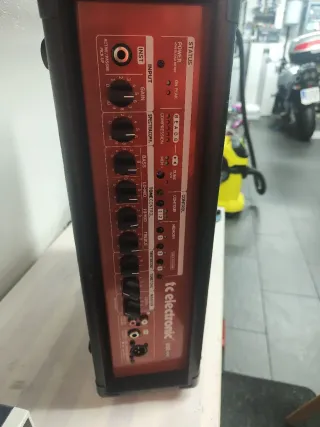 Amplificador Cabezal Bajo TC Electronic BH500