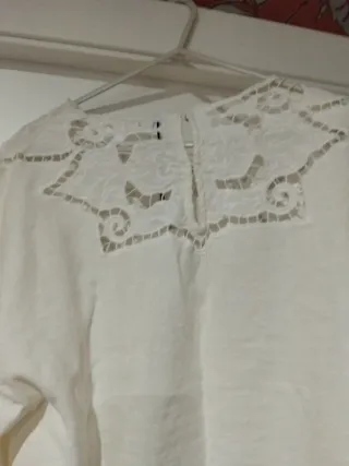 Blusa Zara bordados perforados Talla S