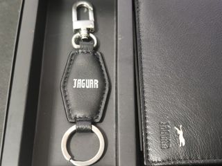 Set Portafoglio + Portachiavi Jaguar