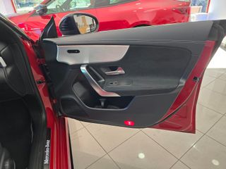 Mercedes-Benz CLA CLA 200 D DCT