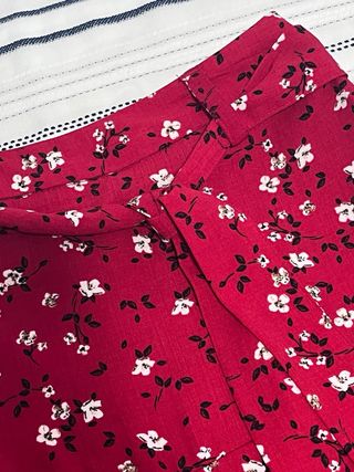 Lote 2 monos y 1 falda pantalón