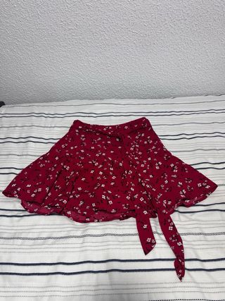 Lote 2 monos y 1 falda pantalón