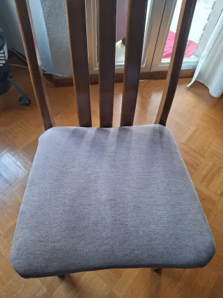 Mesa se comerdon de madera