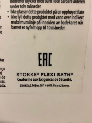 Bañera plegable con soporte