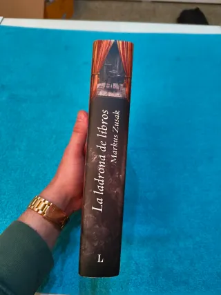 La ladrona de libros (Narrativa) (Spanish Edition)