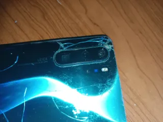 Huawei P30 Pro (Funcional) en mal estado