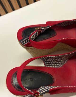 Cuñas Tommy Hilfiger Rojas
