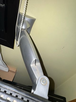 Televisión LG Negra y Gris