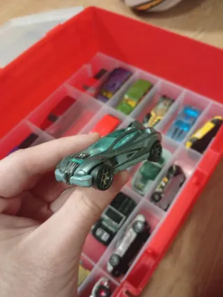 Hot Wheels Accelium
