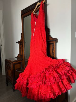 Traje de flamenca rojo