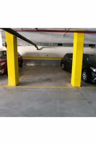 Plaza de garaje en venta En comunidad en mijas