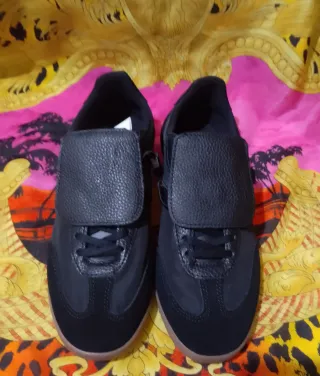 Deportivas Zara Talla 37 Color Negro