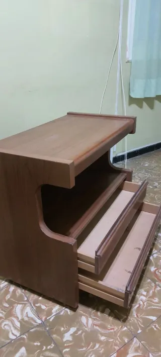 Mesa TV madera con 2 cajones