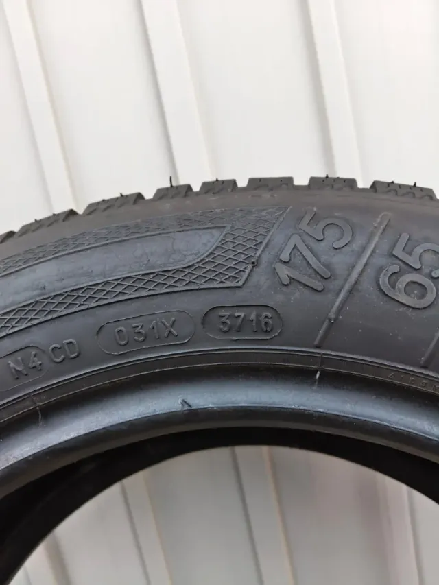 Neumáticos 175/65 R14 82T Kleber