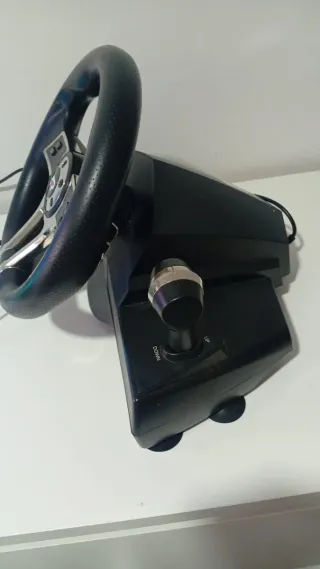 Volante Hurricane con Pedales