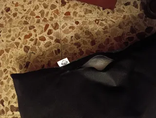 Cojín para perro azul con puntos blancos