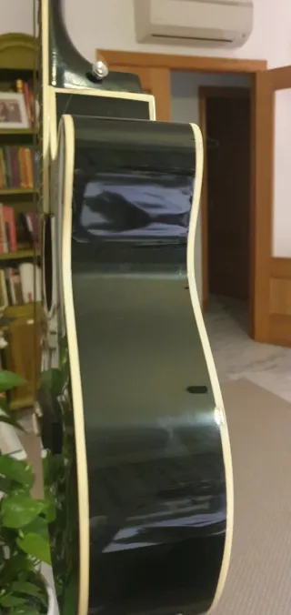 Guitarra Admira Negra Electroacústica