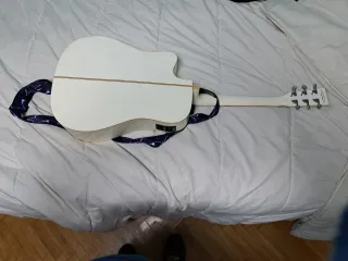 Guitarra Electroacústica Tanglewood Blanca