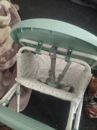 Silla de bebé plegable con bandeja