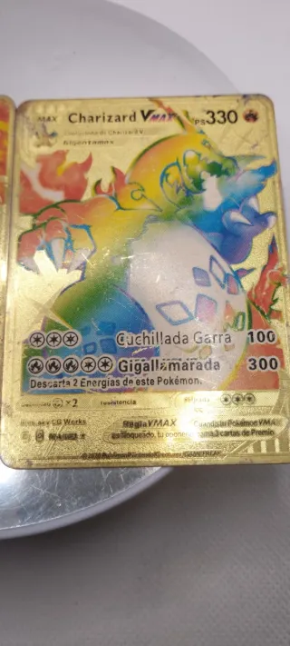 Cartas Pokémon Charizard Metálicas DX y VMAX