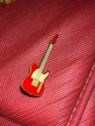 Spilla Chitarra Fender Telecaster Rossa collezione