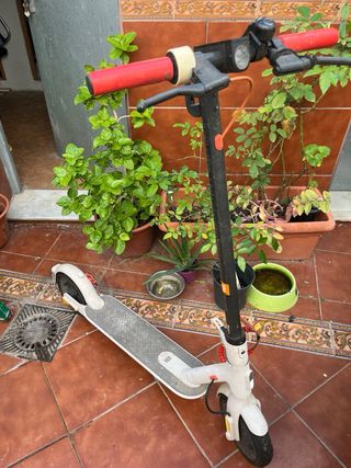 Patinete Xiaomi 3 casi nuevo