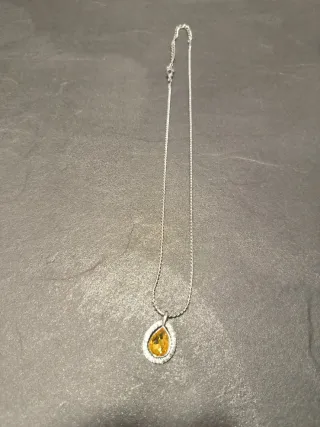 Conjunto bisutería collar, pulsera y pendientes