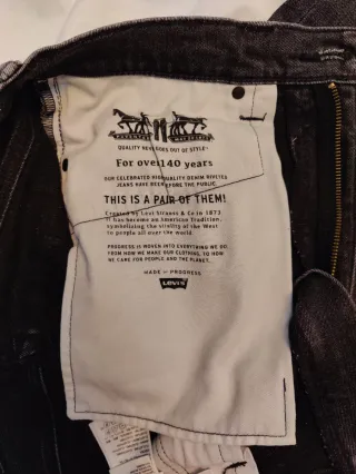 Pantalón Levi's 519 Gris W36 L32