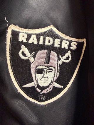 Chaqueta RAIDERS Vintage 90s Fabricado: Clack Line