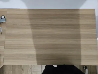 Mesa de escritorio en L madera y metal