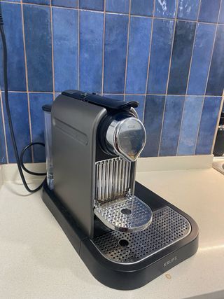 Macchina da caffè Nespresso Krups + Schiumatore