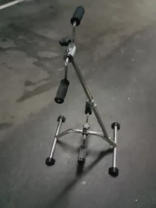 Bicicleta estática para brazos y piernas