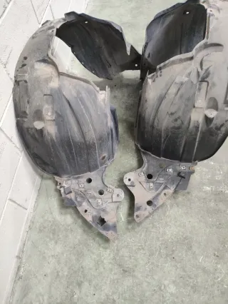 Guardabarros Nissan Leaf ZE0