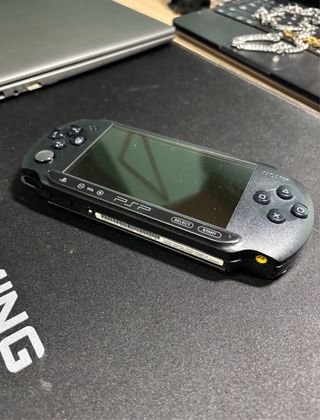 Sony PSP E1000 Negra SOLO HOY!!!