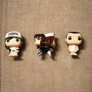 Vendo o cambio 2€ unidad