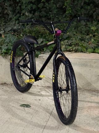 Bici Mafia Bike Stunt