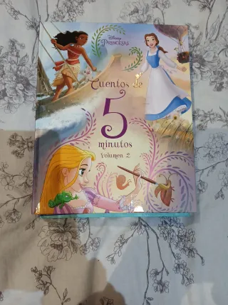 Lote de 4 libros de Disney