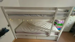 Litera blanca con cajones