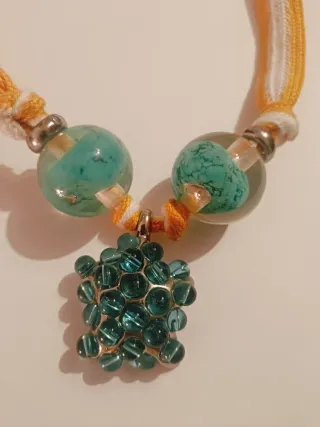 Collar Bimba y Lola turquesa y amarillo