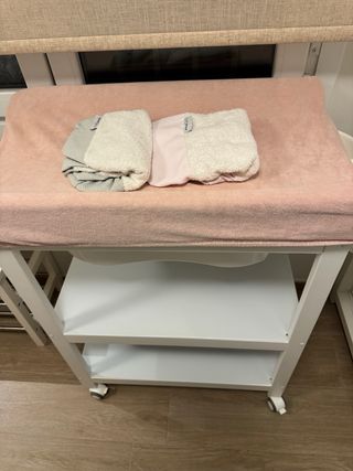 Bañera cambiador bebé con ruedas