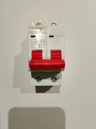 DISYUNTOR 20A DCv NUEVOS