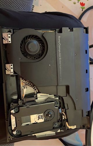 PS3 Super Slim 500GB+Juegos+mando