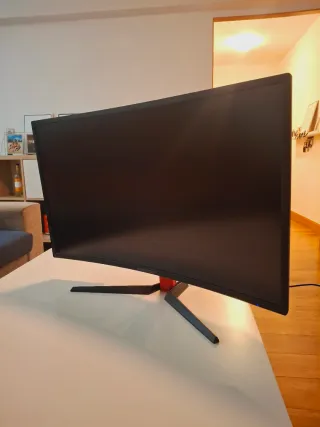 Monitor Gaming Keep Out 32 para pieza esta dañado