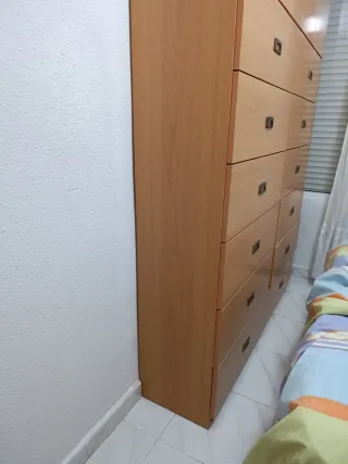 Armario alto con cajones