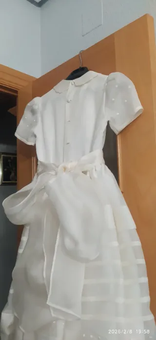 Vestido de comunión beige