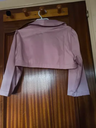 Americana corta rosa