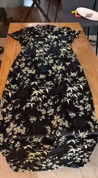 Vestido Chino Tradicional Negro y Dorado