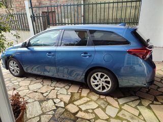 Toyota Auris 2016