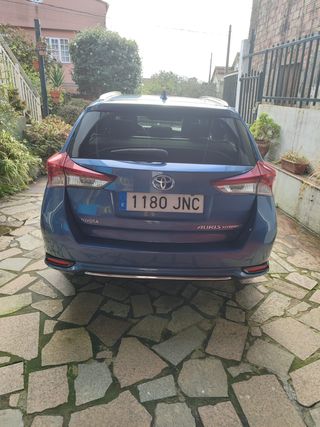 Toyota Auris 2016
