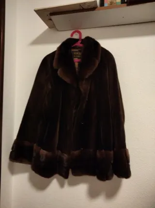 Chaquetón de piel Regal Fur marrón